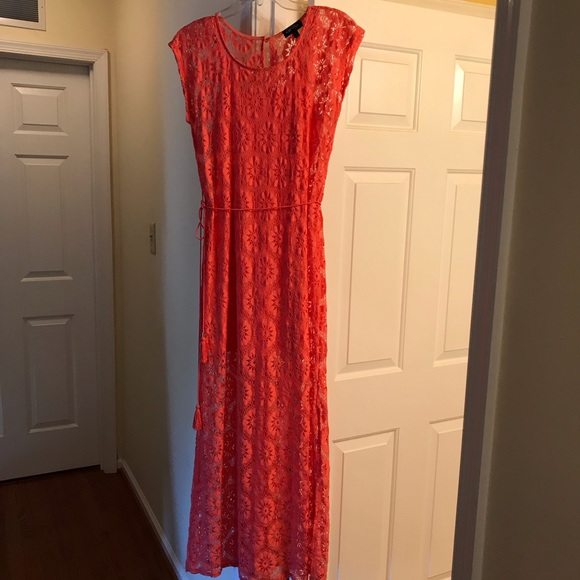 Lace maxi dress - Picture 2 of 5